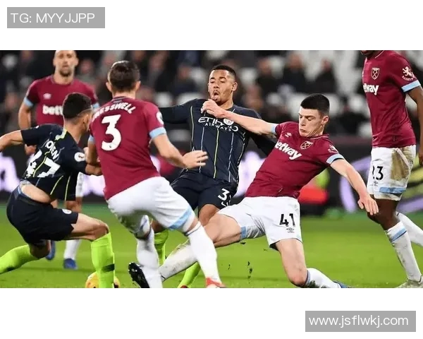 足球比分直播回顾：焦点赛事结果