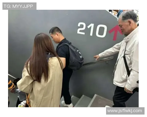 世界杯期间球票炒至天价,黄牛猖獗 世界杯期间球票炒至天价,黄牛猖獗